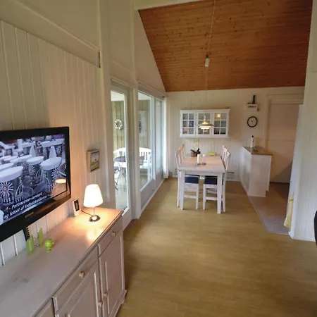 Two-bedroom Holiday In Logstor *
